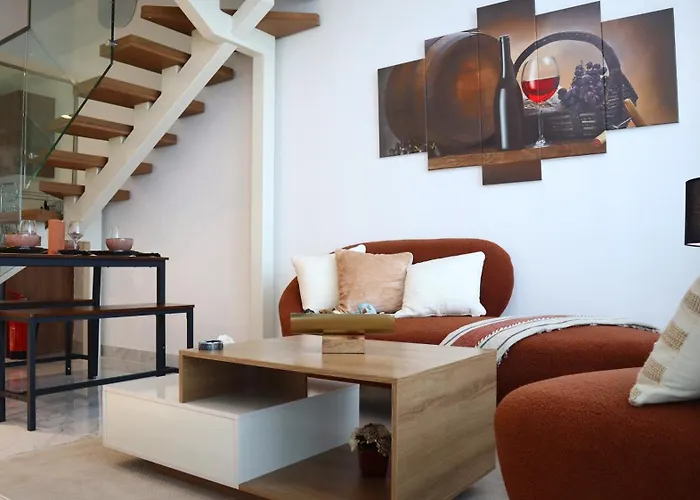 Elegant 2Br Retreat In Masdar City