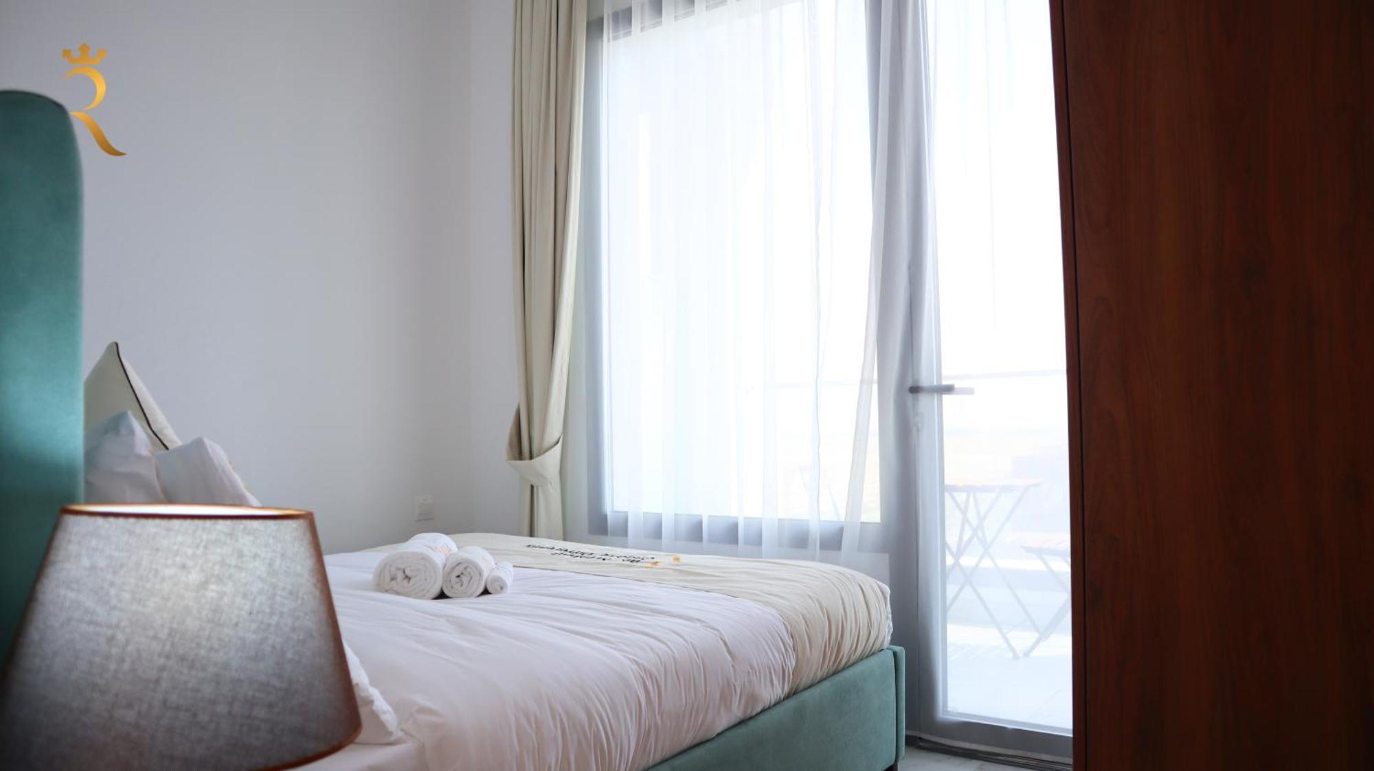 Elegant 2br Retreat In Masdar *