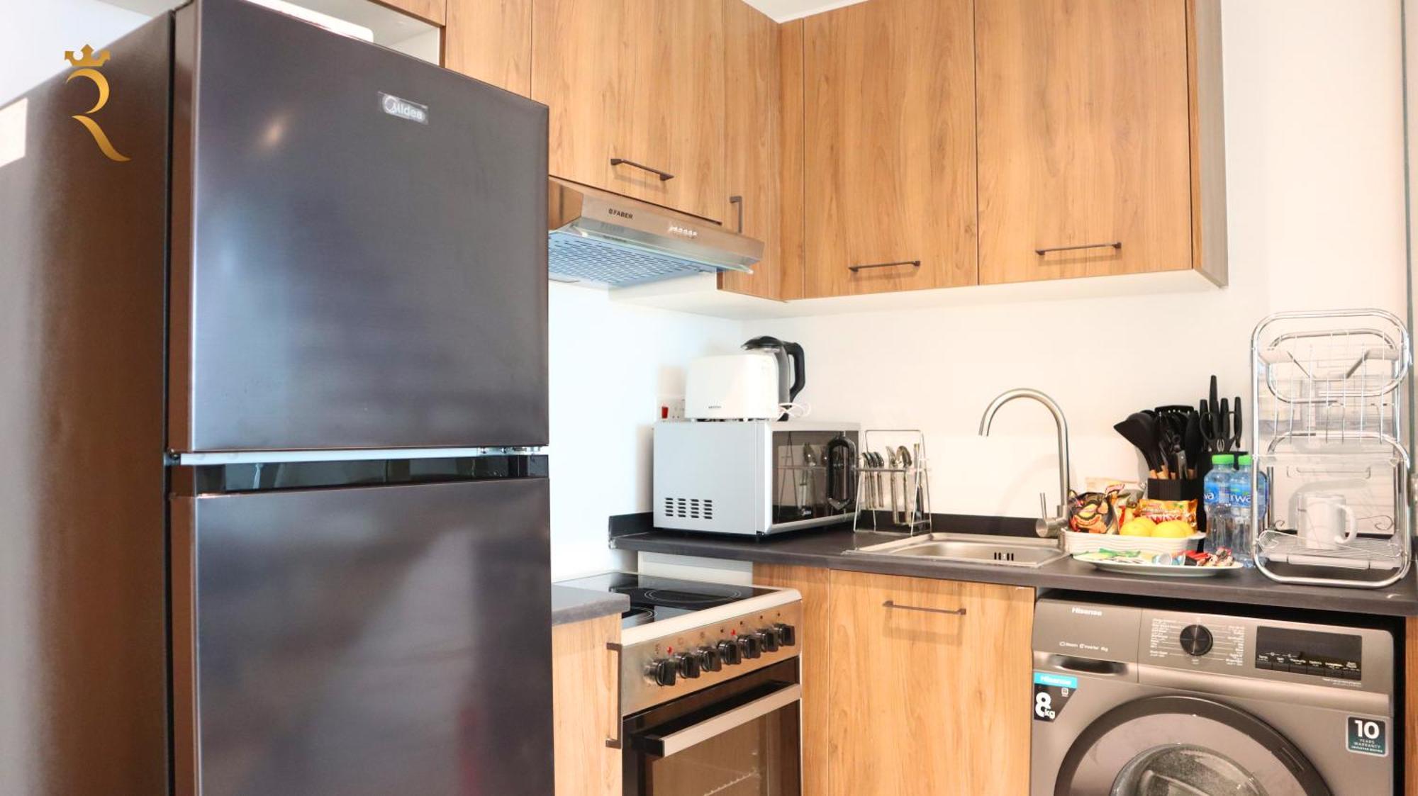 Elegant 2br Retreat In Masdar Abu Dhabi